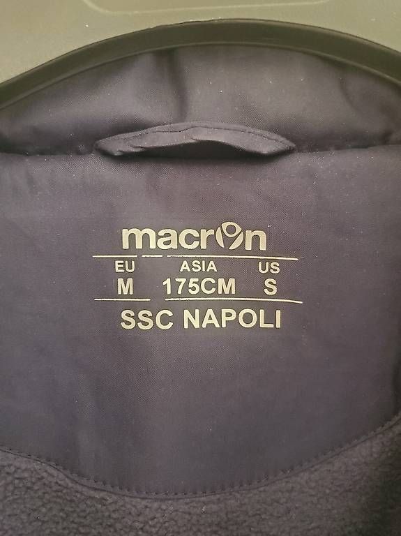 Giacche: Veste Napoli  – Usato da Meyrin venduto da fia_ym6t 2