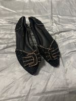Ballerinas mit Strasssteinen Gr 37 Neu ab CHF 1.-