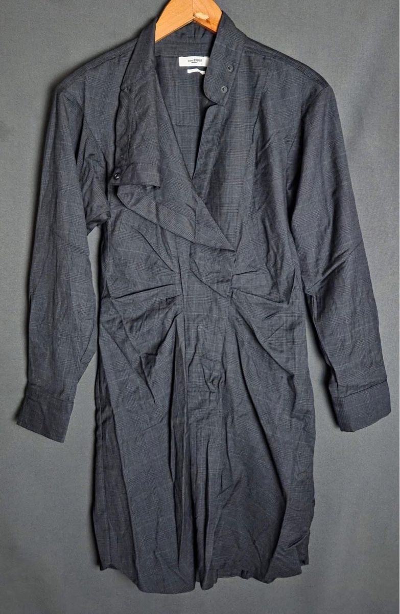 Isabel Marant Robes: Isabel Marant Wool Elegant Dress – D'occasion à St.Josefen par lop_lh8d 1