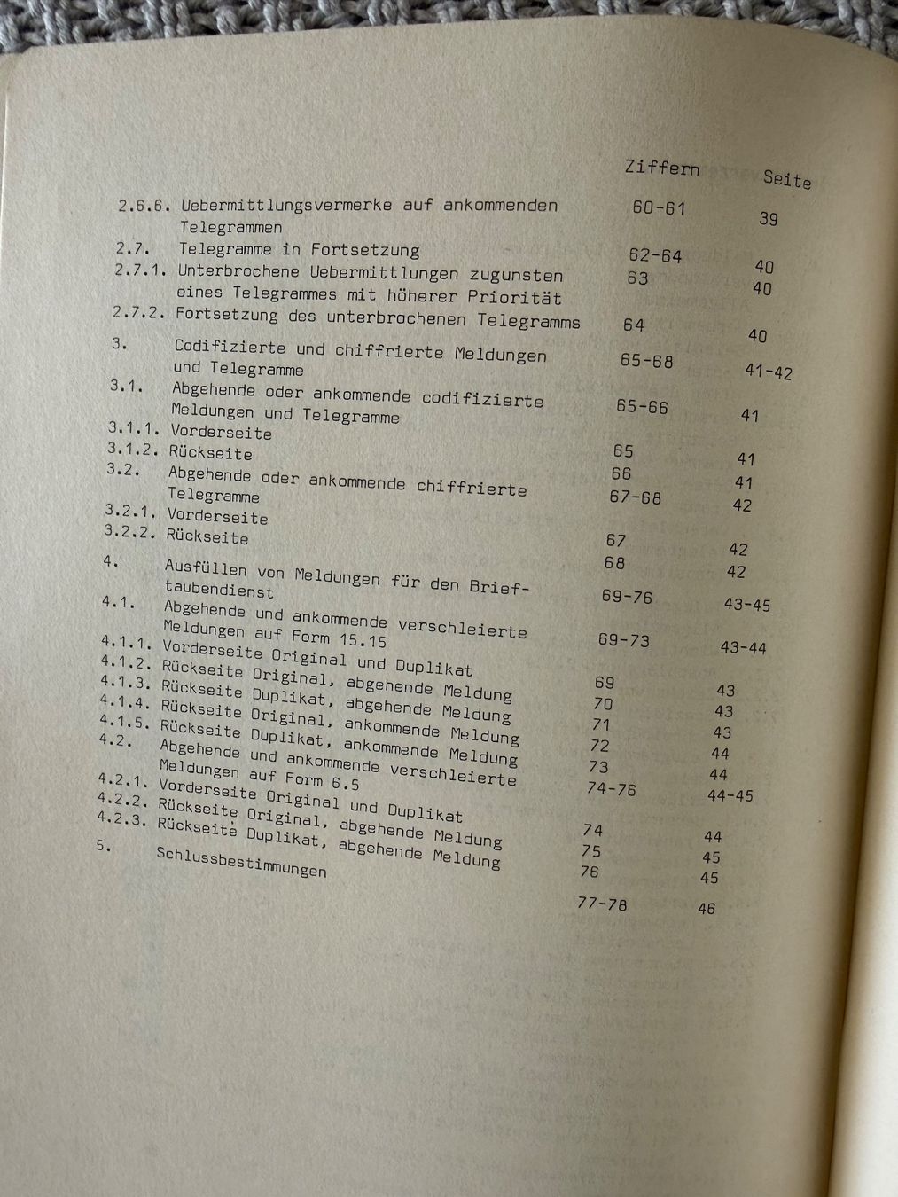 Bücher: 5 Reglemente Uebermittlungstruppen Schweizer Armee – Gebraucht aus Brütten von Hst1 7