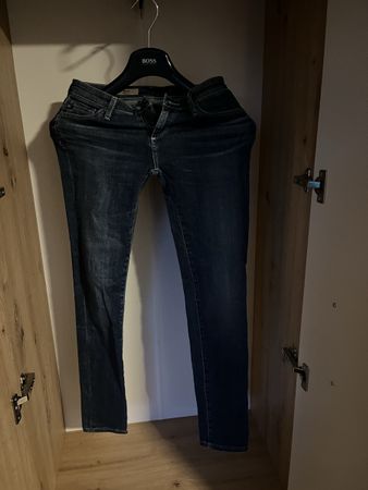 AG Jeans Gr. 25, The Stilt, Cigarette Leg, neuwertig!