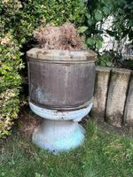 Antike Waschmaschine Deko für den Garten