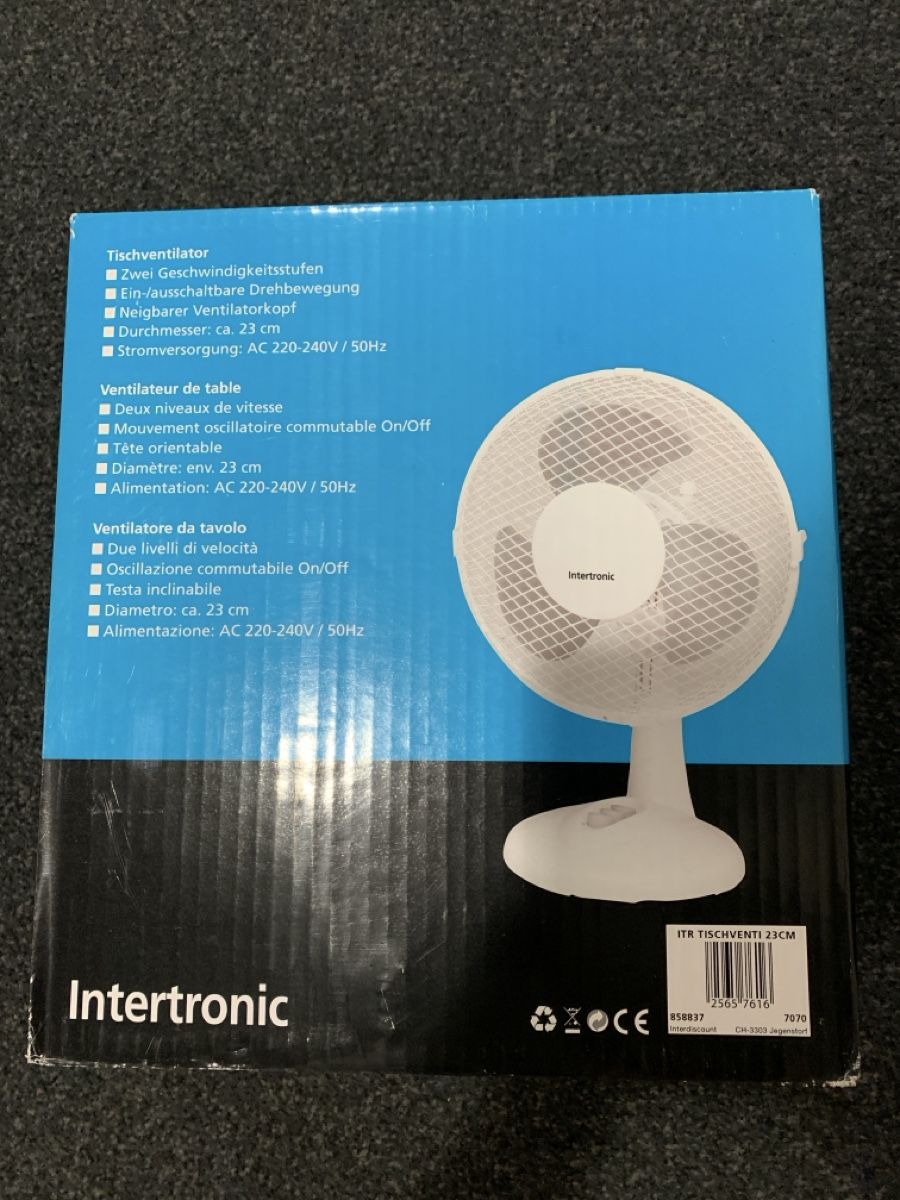 Ventilatori: Intertronic Desk Fan - Keep Cool This Summer! Mint Condition – Usato da Epalinges venduto da Lily2006 1