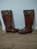 Burberry Stiefel Leder braun mit Check-Muster 