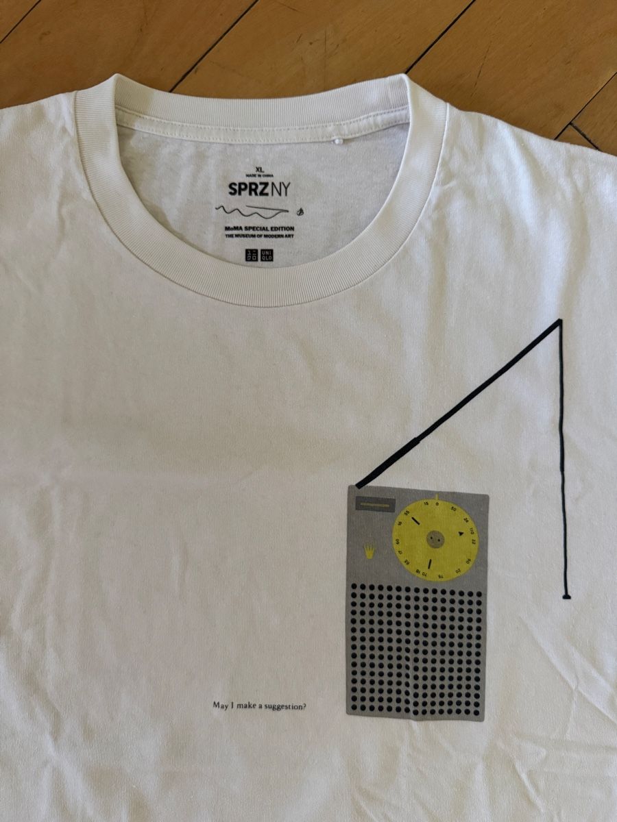 Uniqlo T-shirt: Moma x Uniqlo Tshirt – Usato da Bern venduto da Gigigian 1