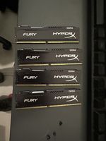 4 barrettes RAM HyperX Fury DDR4 bon état de marche