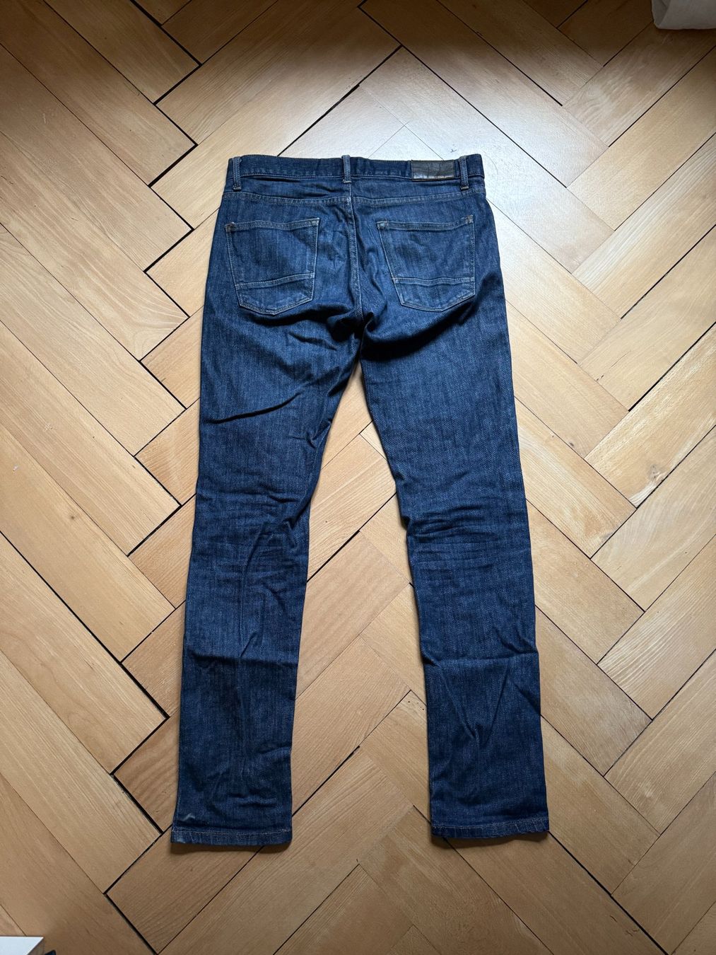 Zara Jeans: ZARA - Jeans dunkelblau M – Gebraucht aus Zürich von Diazaio 2