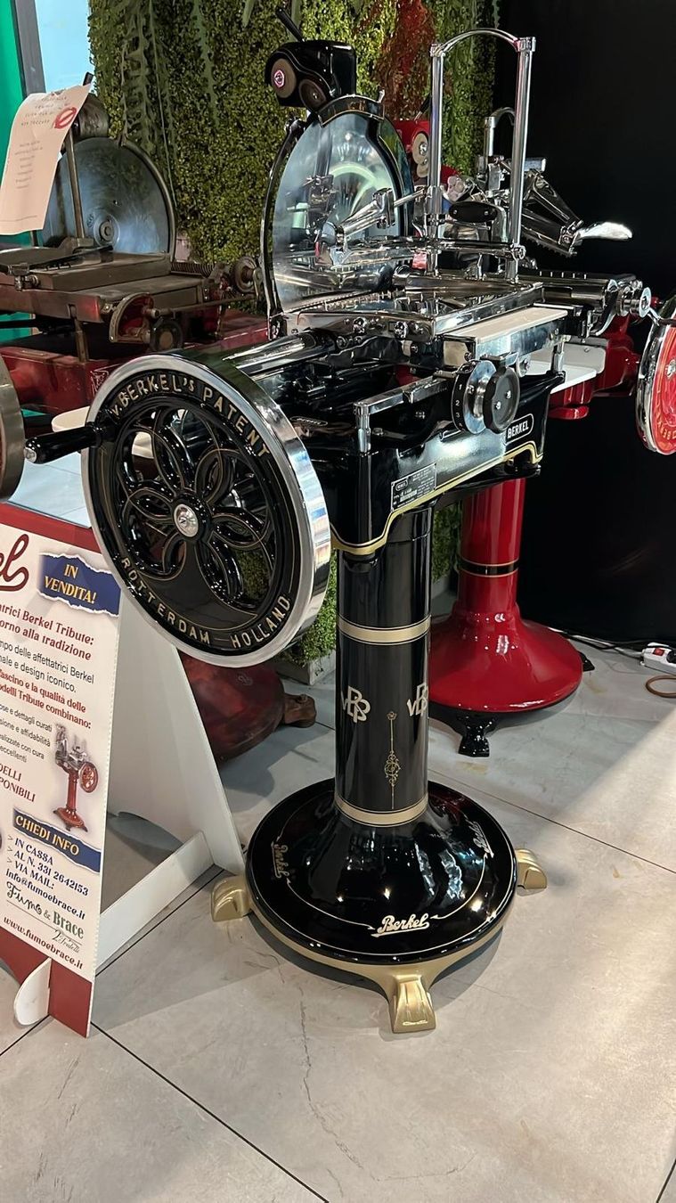 Berkel Elettrodomestici da cucina: Berkel Mod. 9 (1925) - Komplette Restaurierung – Nuovo (secondo la descrizione) da Biasca venduto da Nicolas.Ney 6