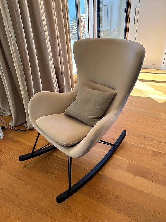 Sedie: White/ cream rockchair – Usato da Zürich venduto da mar_lz8m