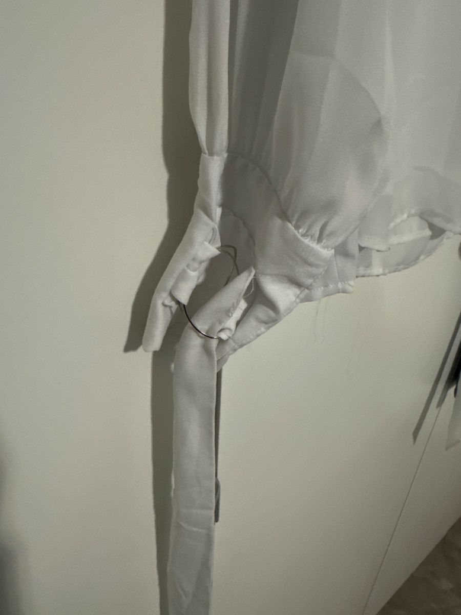 Lotti di vestiti: Stylischer Hosenanzug mit Bluse, Grösse 38 – Nuovo (secondo la descrizione) da Dietikon venduto da vithya88 6