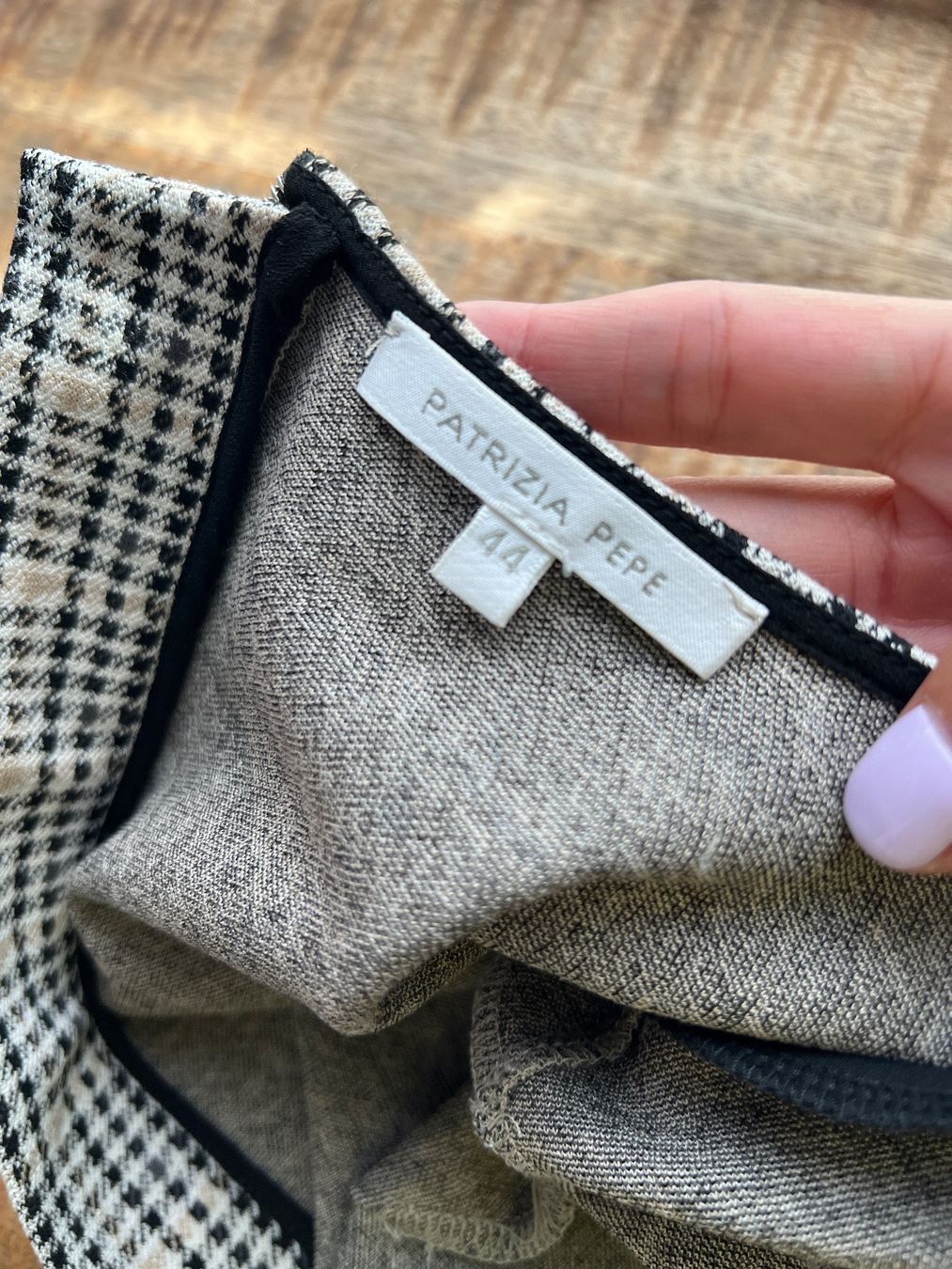 Patrizia Pepe Kleider: Patrizia Pepe Midi Dress – Neu (gemäss Beschreibung) aus Cama von UnleashdByAna 7