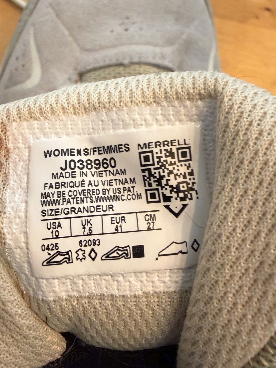 Merrell Scarpe da donna: Wanderschuhe Merrell grau Grösse 41 getragen – Usato da Rümlang venduto da VOS_R 3