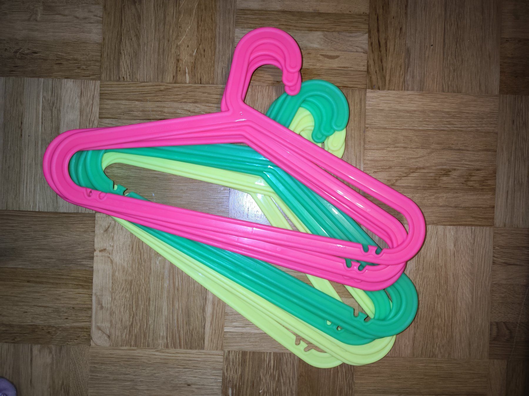 Ikea Cintres: Kleiderbügel 10x Stk. – D'occasion à Reinach BL par chilller92 1