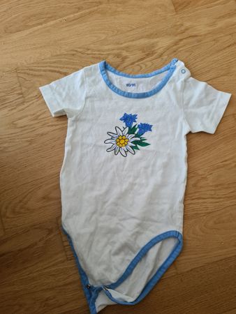 Body Grösse 80/86 mit Edelweissmotiv weiss blau