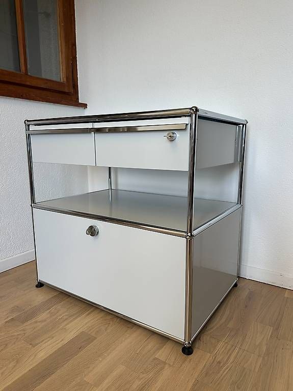 USM Cassettiere: Commode USM Haller en Gris Clair // Ref. AY0427 – Usato da Ravoire venduto da ARKY_s