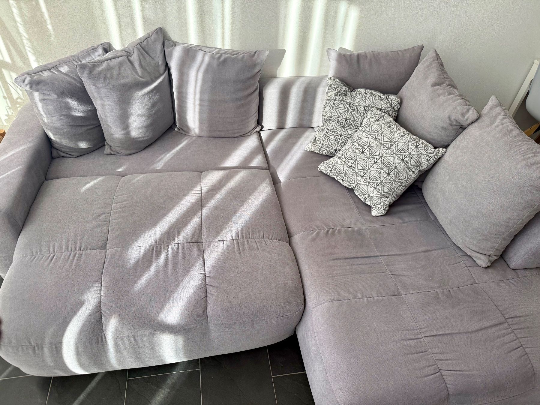 Sofas: Ecksofa grau mit Schlaffunktion – Gebraucht aus Chur von marioedav 2