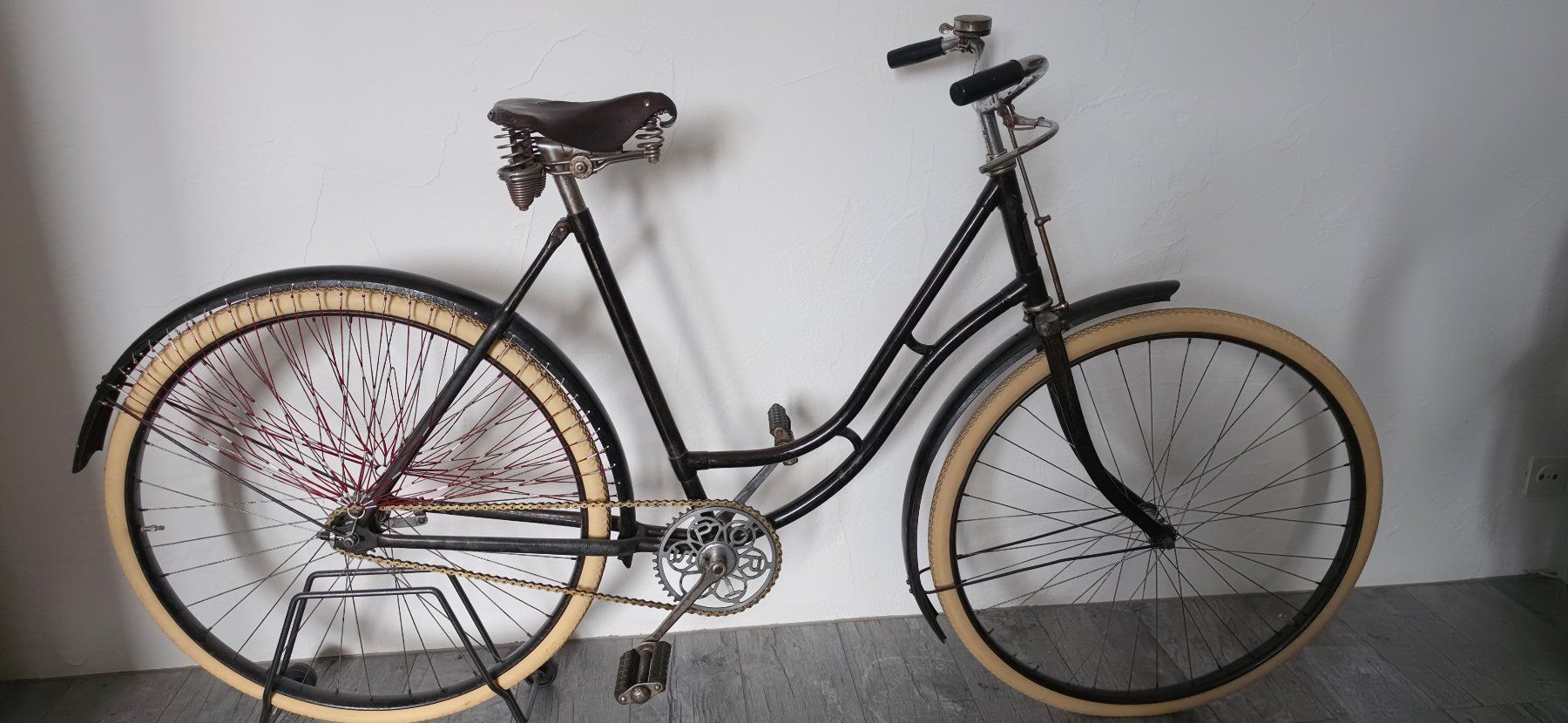 Velos: Damen Rad aus den 30er – Gebraucht aus Brislach von p.stelvio 3