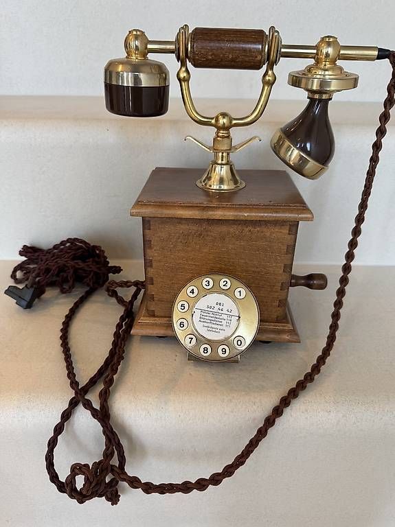 Telefoni: Retro PTT SIENA Tischtelefon – Usato da Rorschacherberg venduto da Vicky_12