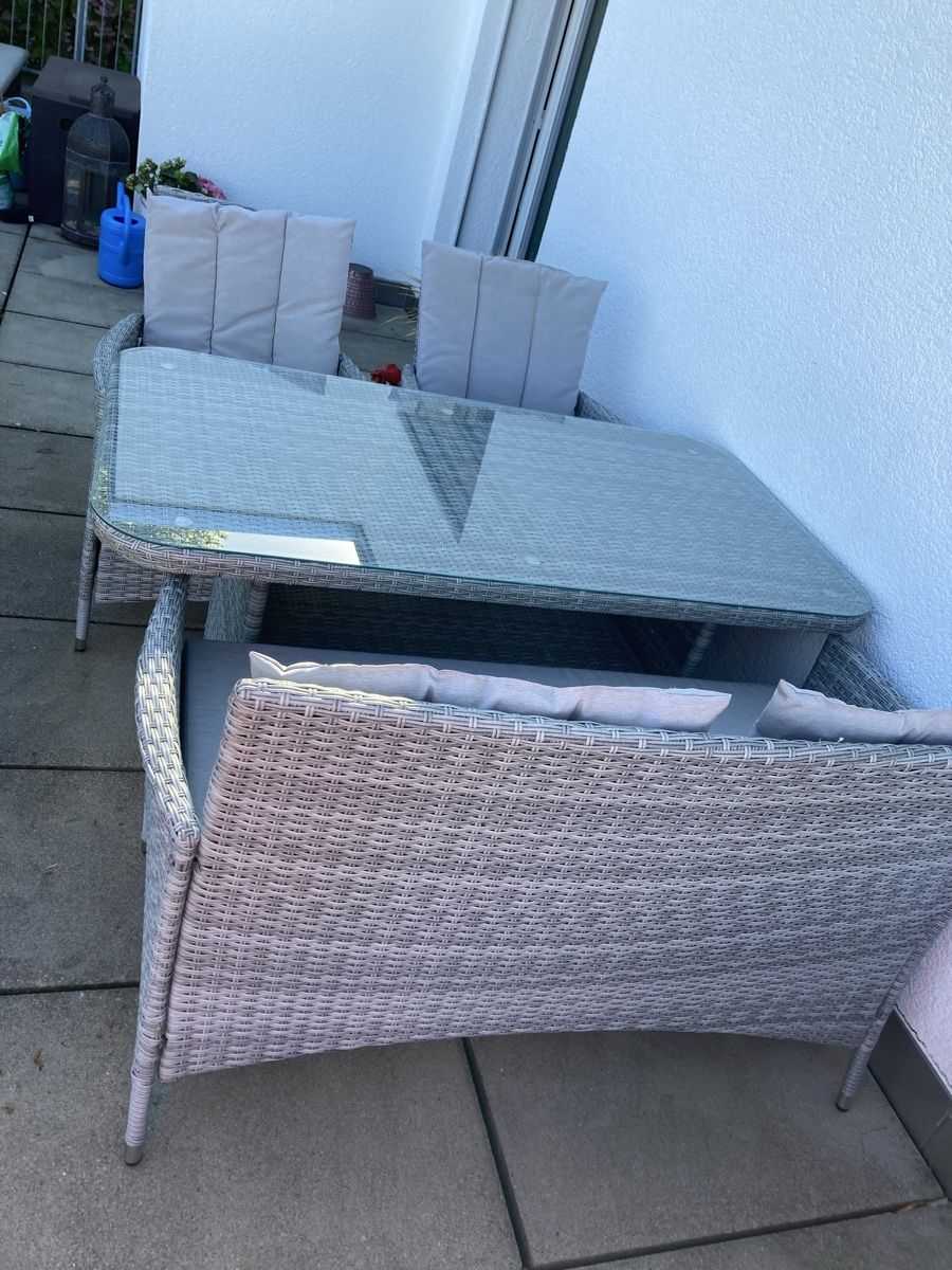 Set di tavolo e panche: Gartentischset – Usato da Bergdietikon venduto da Marilyn9 3
