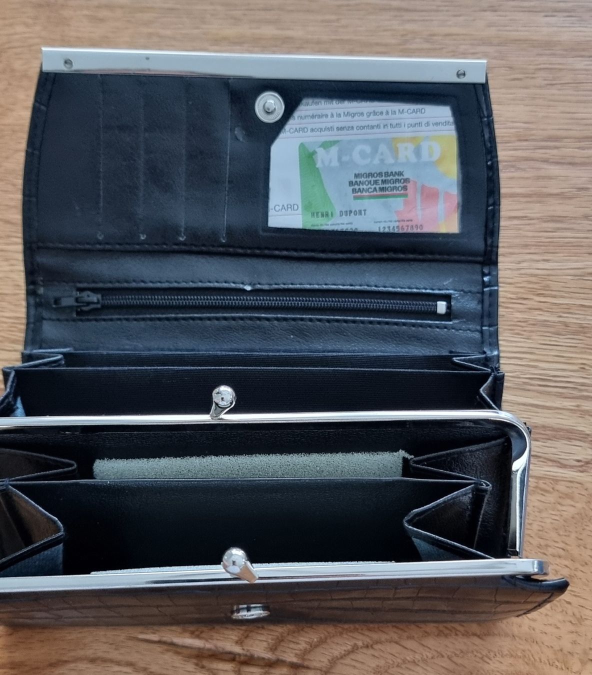 Portamonete: Portemonnaie schwarz – Nuovo (secondo la descrizione) da Frauenfeld venduto da Bleeddragon 1