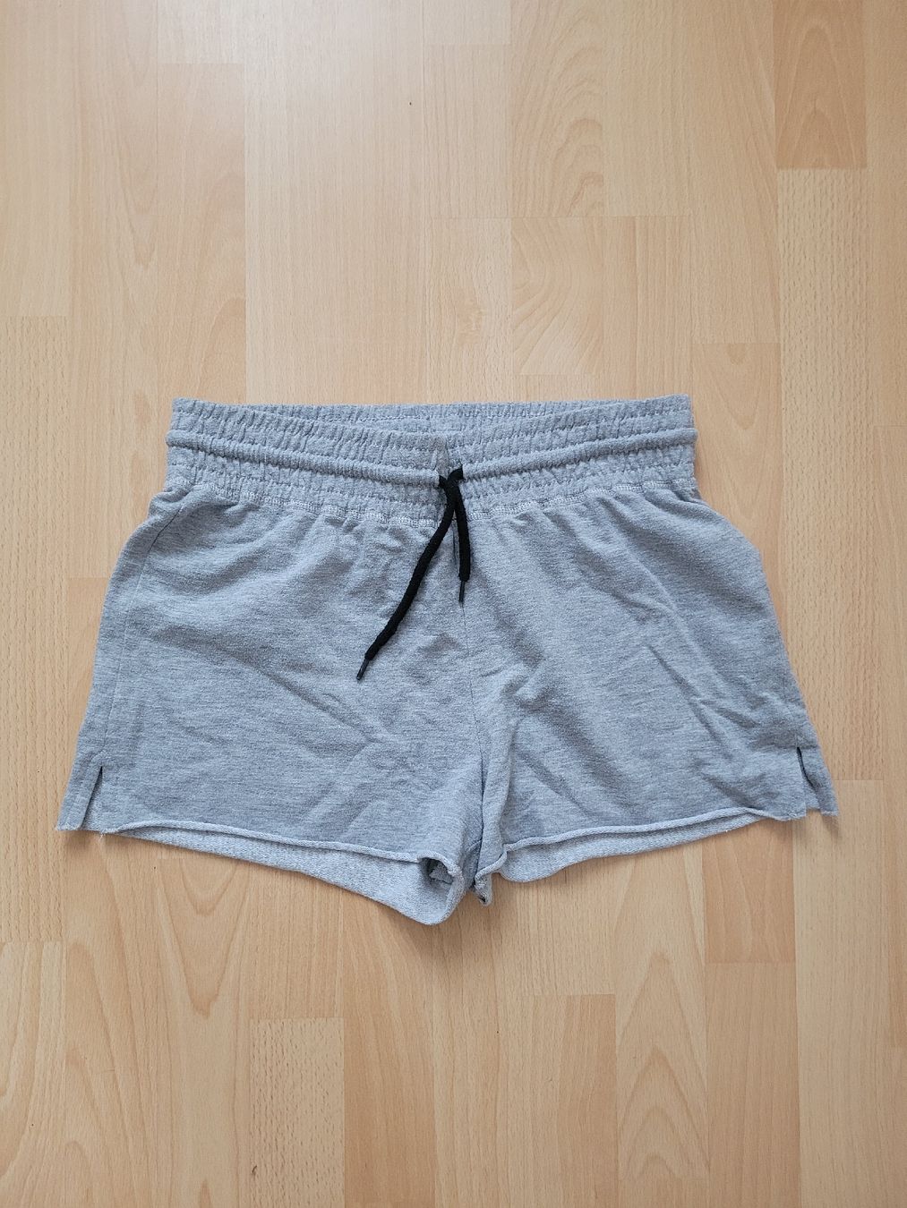 Hosen: Hose gr. M – Gebraucht aus Inwil von Flower2325