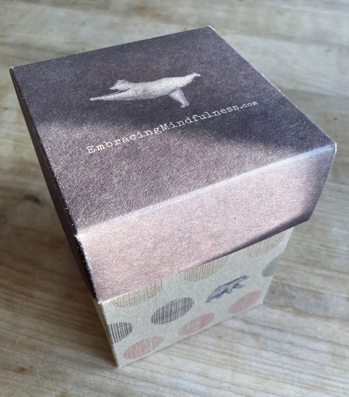 Bracciali & Braccialetti: Achtsamkeit – ein Monat mit "Embracing Mindfulness" – Nuovo e nell'imballaggio originale da Richterswil venduto da