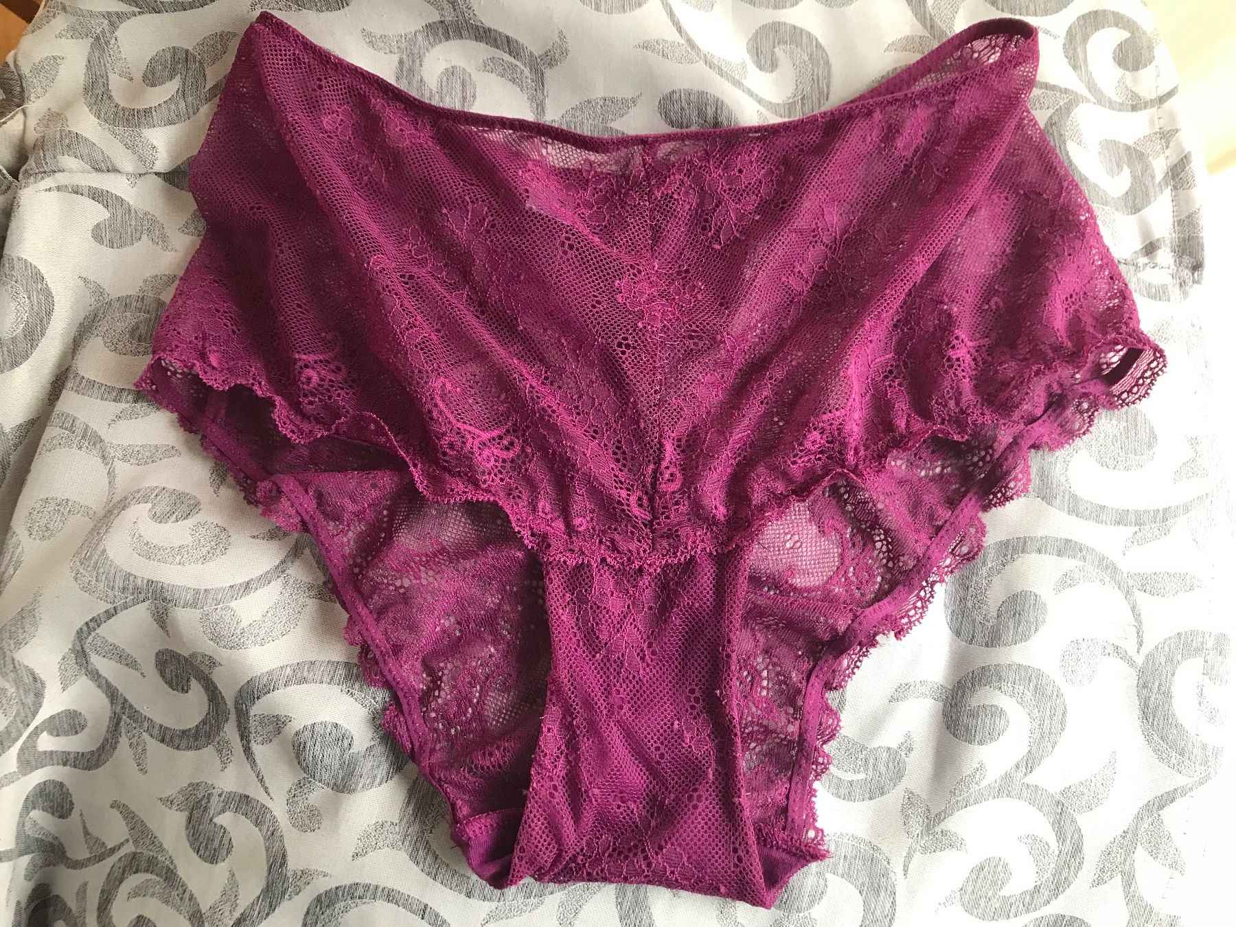 Altra biancheria intima: Slip Spitzenslip von nulu – Nuovo (secondo la descrizione) da Alpnach Dorf venduto da marvo