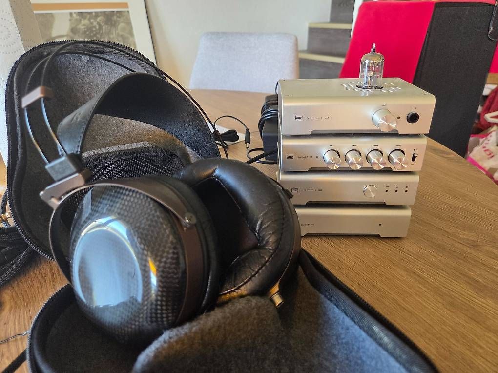 Cuffie: Kit Hi-Fi bureau maison casque schiit mr speakers ether c – Usato da Châtelaine venduto da mappleluna