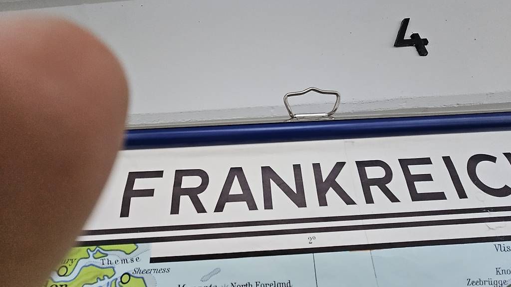 Cartine & Atlanti: Schulwandkarte FRANKREICH – Usato da Hunzenschwil venduto da Matthinique 3
