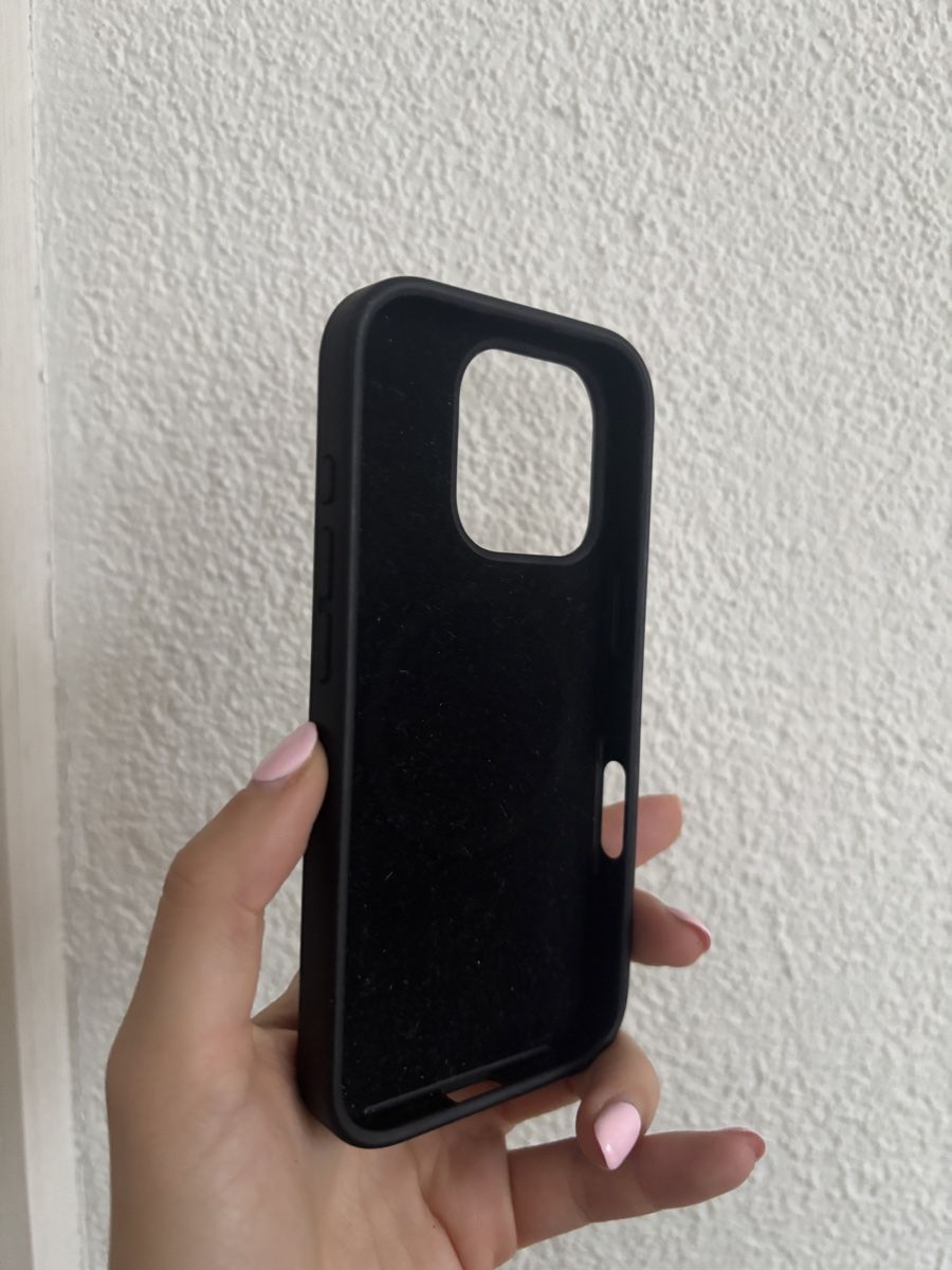 Covers & Schutzfolien: Sleek Black 17 iPhone Case – Neu (gemäss Beschreibung) aus Zürich von Rochfordevelyn