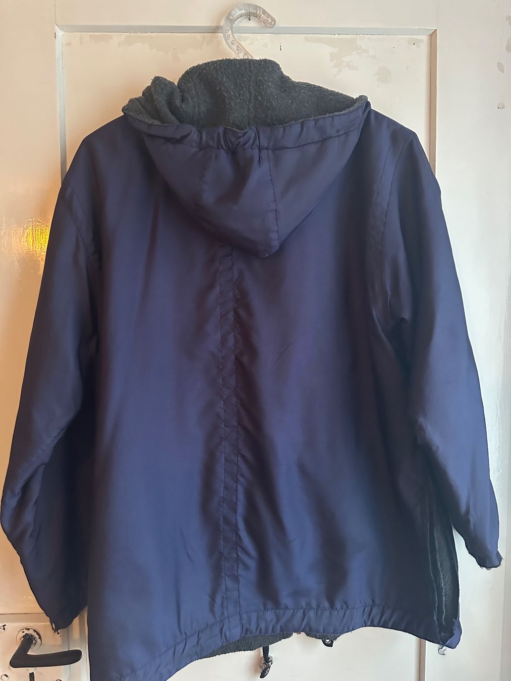 Giacche: Winterjacke mit Kapuze, super bequem! – Usato da Basel venduto da AglajaM 1