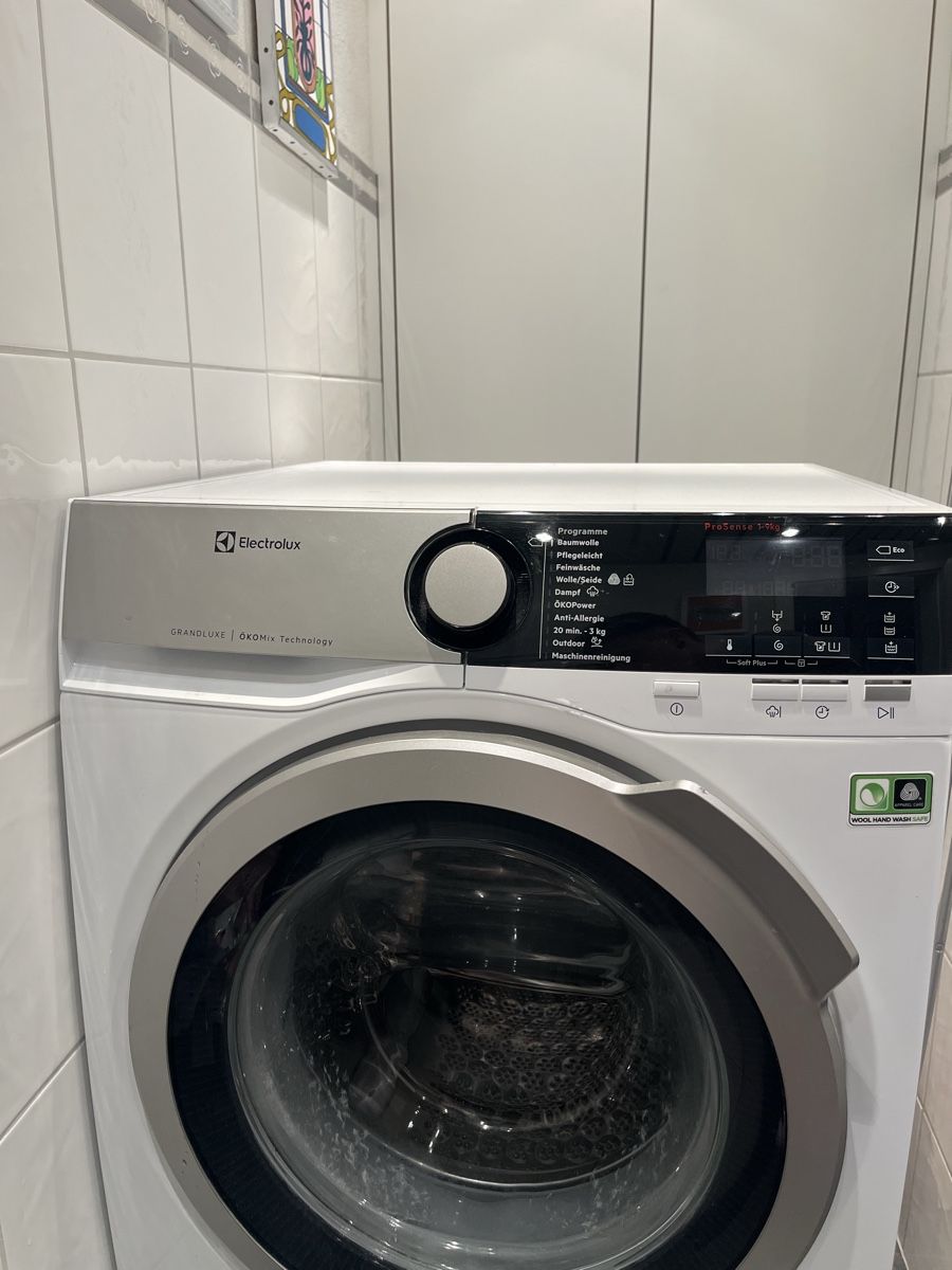 Electrolux Lavatrici: Electrolux WAGL4E300 Waschmaschine – Usato da Einsiedeln venduto da sandramon 1