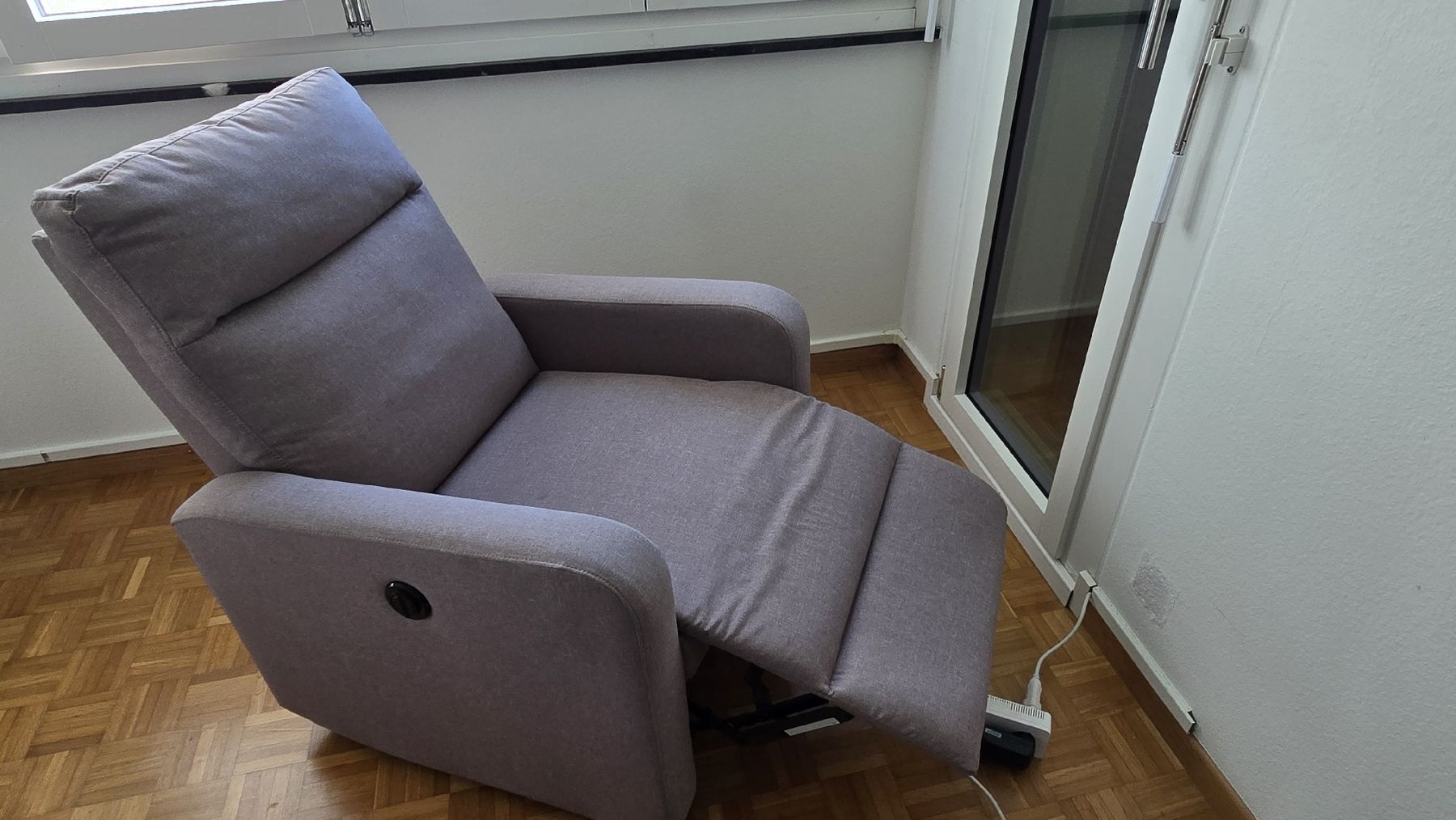 Fauteuils: Elektrisches Sessel  – D'occasion à luzern par hcaro 2
