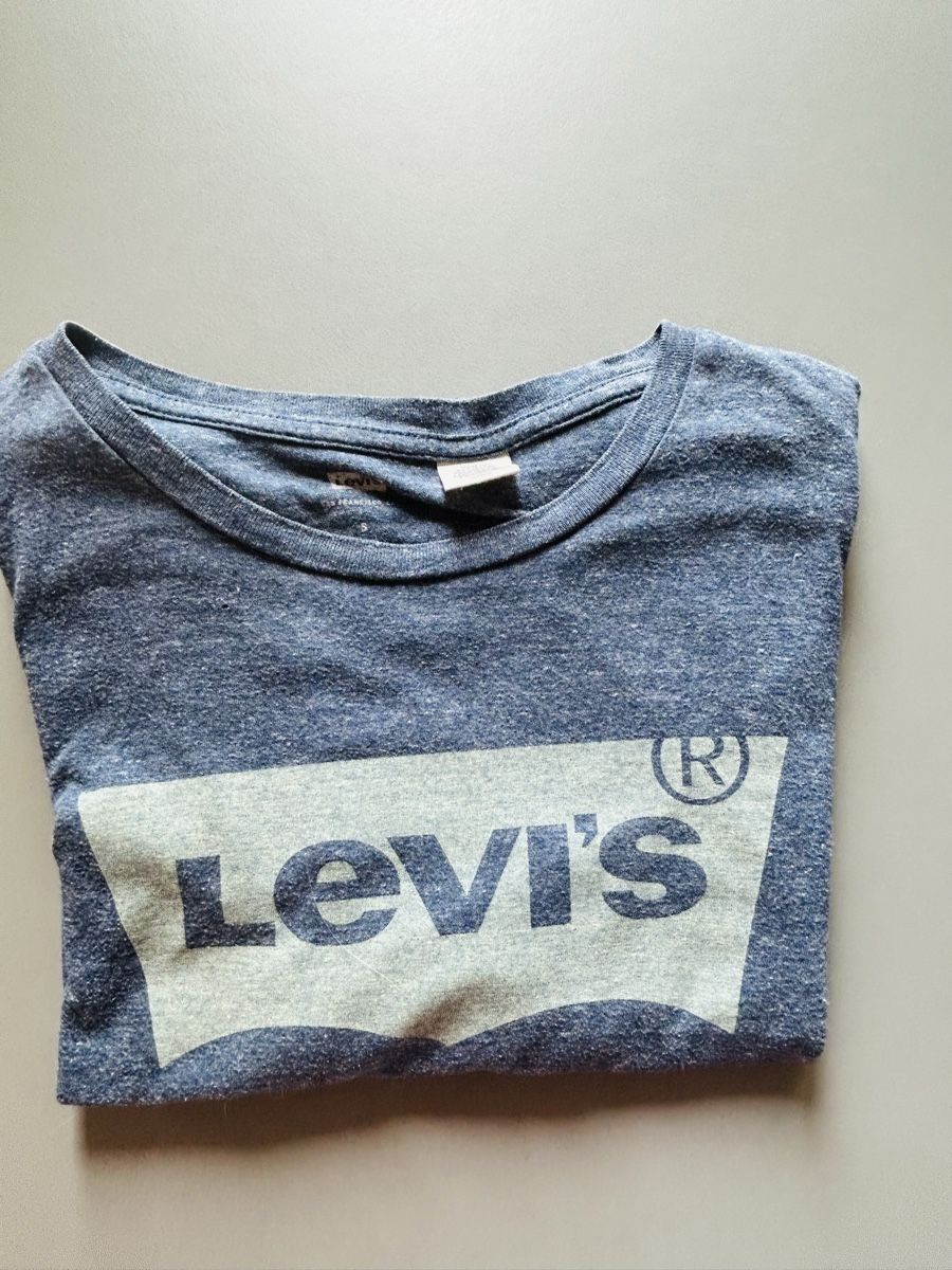 Levi's T-Shirts: T-shirt Levi's – Gebraucht aus Founex von etswang 2