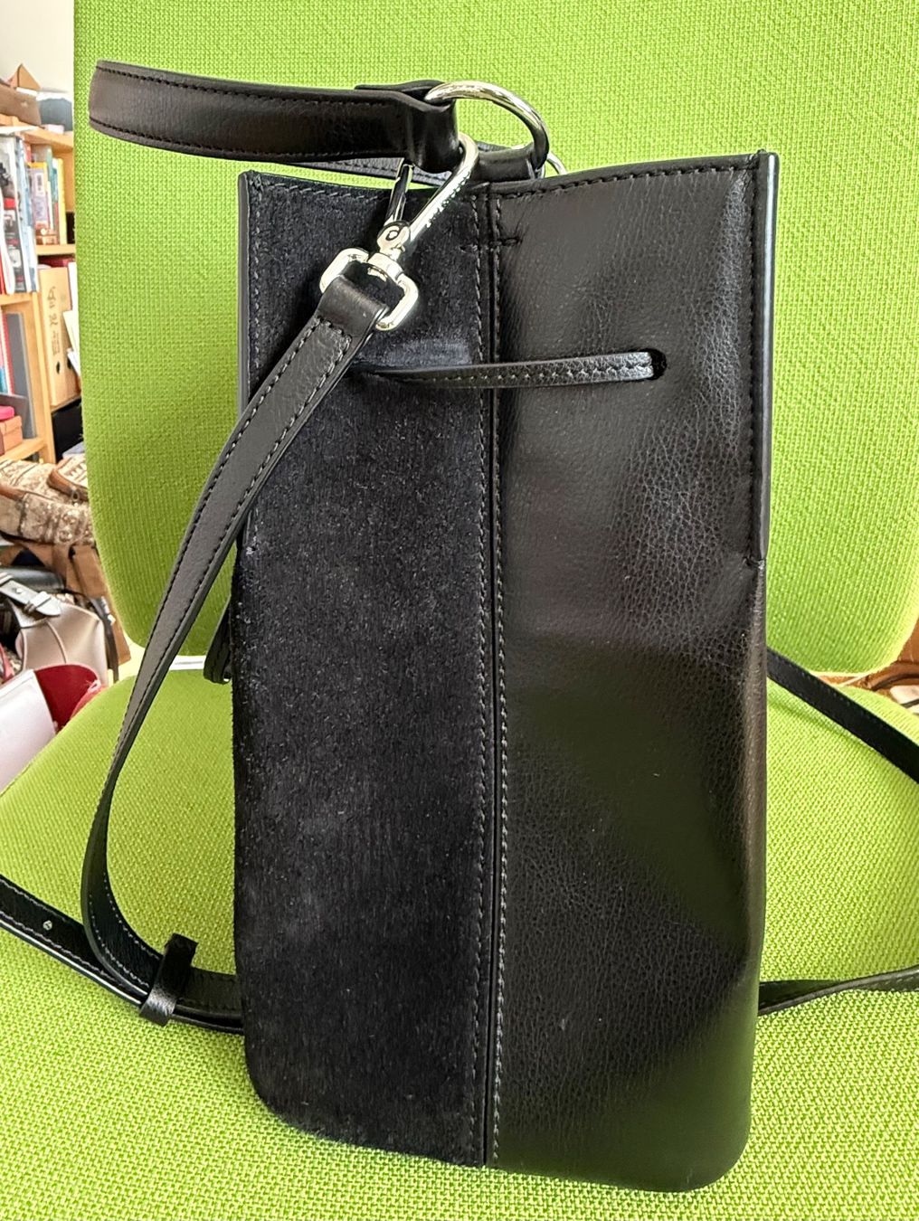 Borse da donna: Bucket Tasche Cocchinelle – Usato da Frauenfeld venduto da Scleo 2