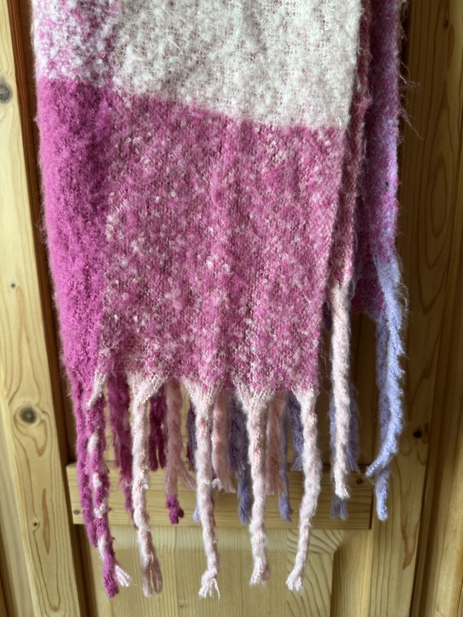 Foulard & Sciarpe: Schal mit Fransen, pink-grau – Usato da Hergiswil NW venduto da kaufe_bei_kaufmann 3