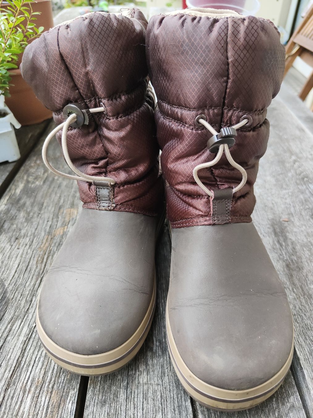 Crocs Chaussures femmes: Crocs Winterstiefel Gr. 39/40 – D'occasion à Biel Bienne par anjasch 5