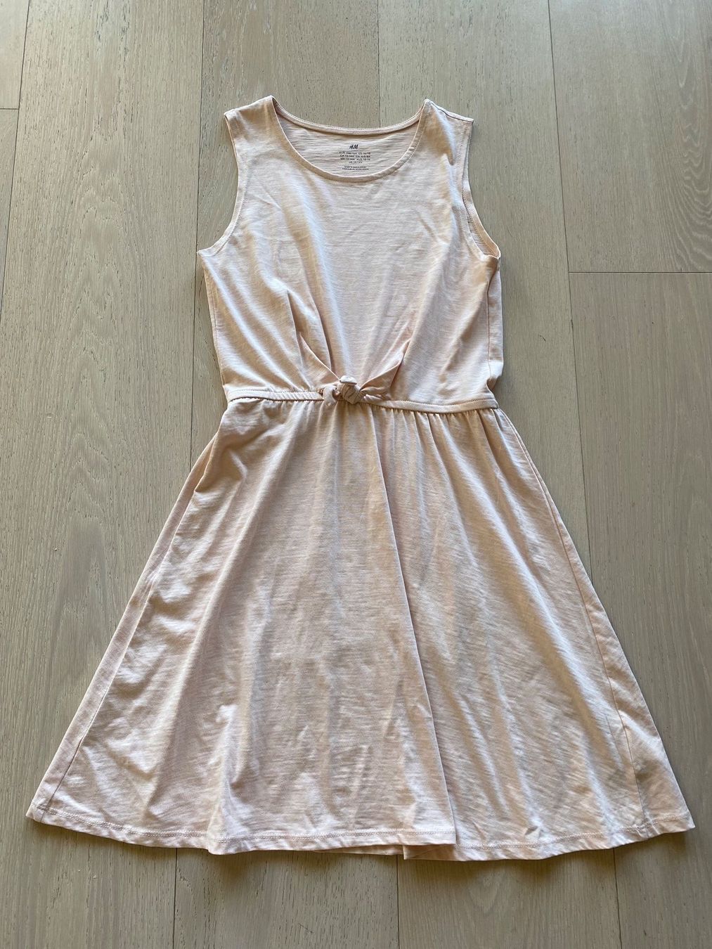 Kleider & Röcke: Mädchenkleid von H&M, Gr. 158-164 – Neu (gemäss Beschreibung) aus Anières von elenafred