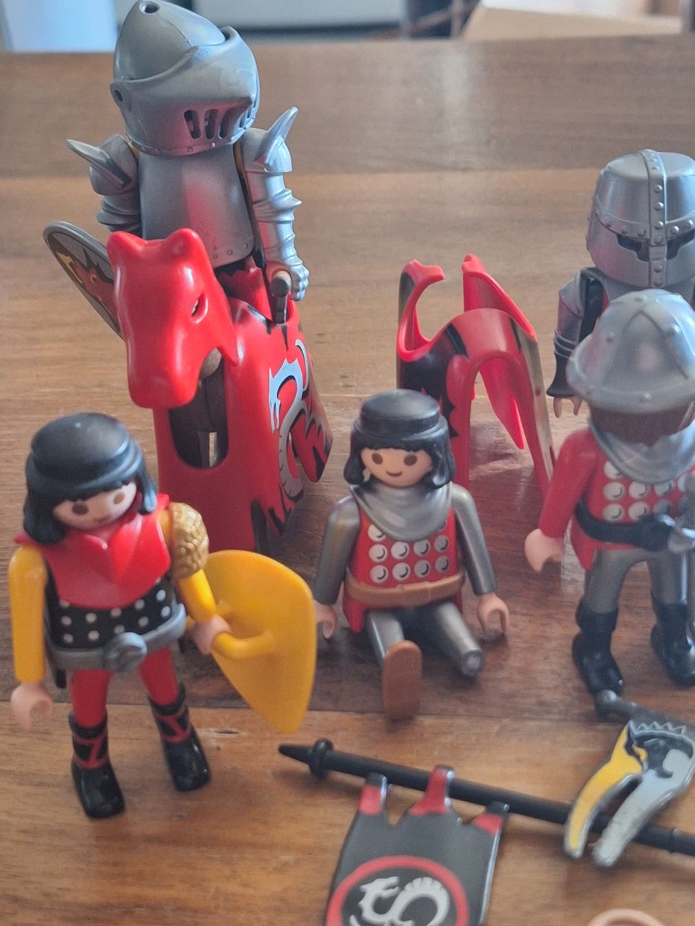 Playmobil Giocattoli: LOT DE CHEVALIERS PLAYMOBIL – Usato da Châtelaine venduto da ales_1983 3