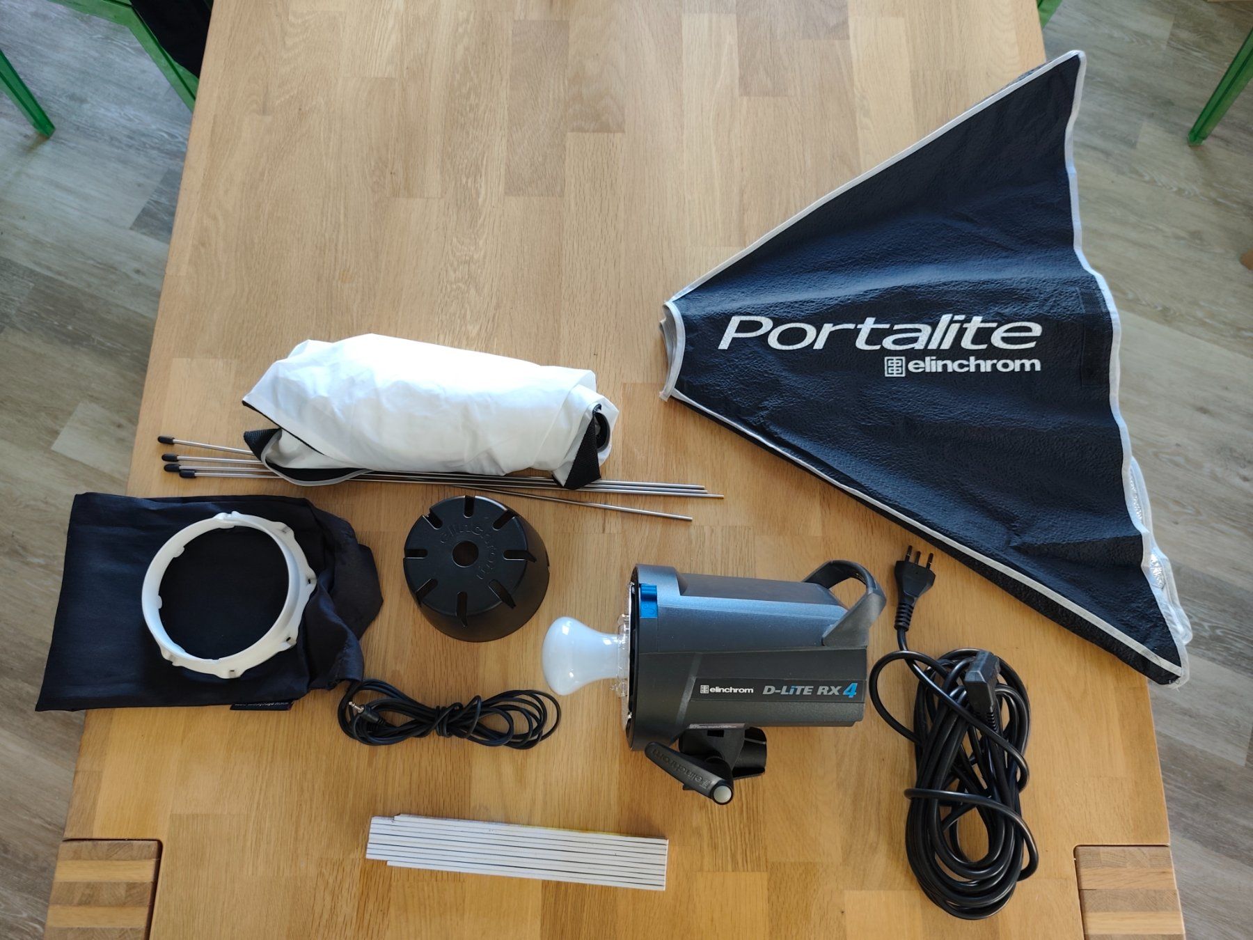 Elinchrom Flash: Elinchrom D-Lite RX 4 Studioblitz – Usato da Liestal venduto da R-seller 1