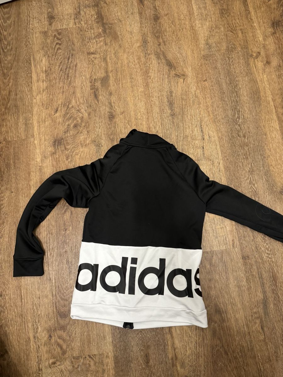 Adidas Giacche: Adidas Trainingsjacke – Usato da Escholzmatt venduto da san_ym7z 1