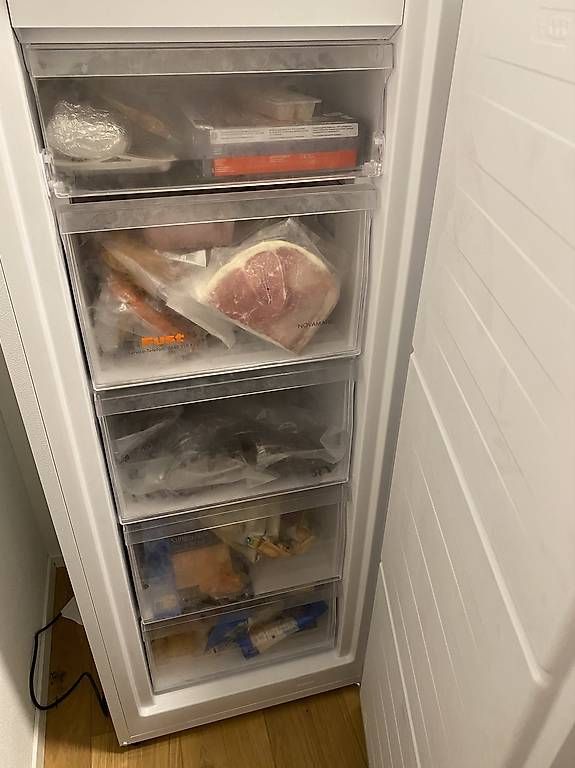 Congelatori: Tiefkühlschrank  – Usato da Schattdorf venduto da cor_fh5l 1