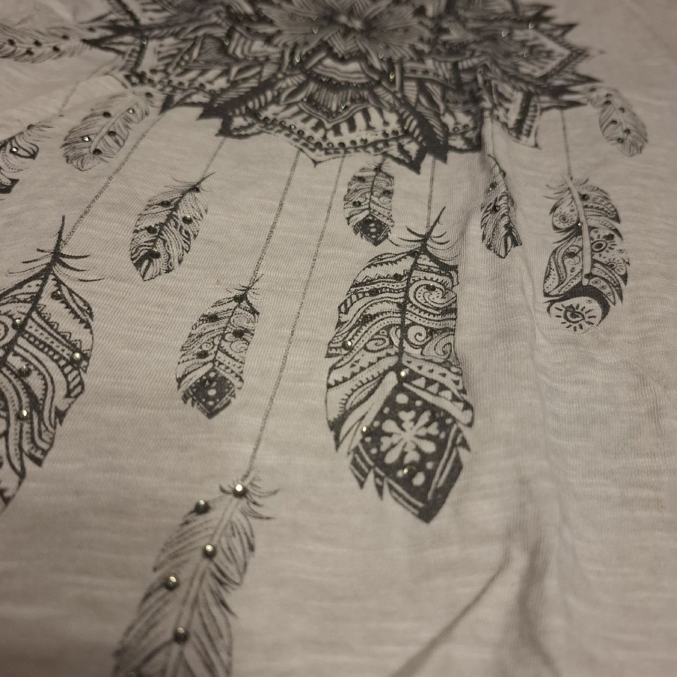 T-shirt: CRSM T-Shirt mit Federnprint, Grösse M – Usato da Kyburg-Buchegg venduto da Maria.G 1
