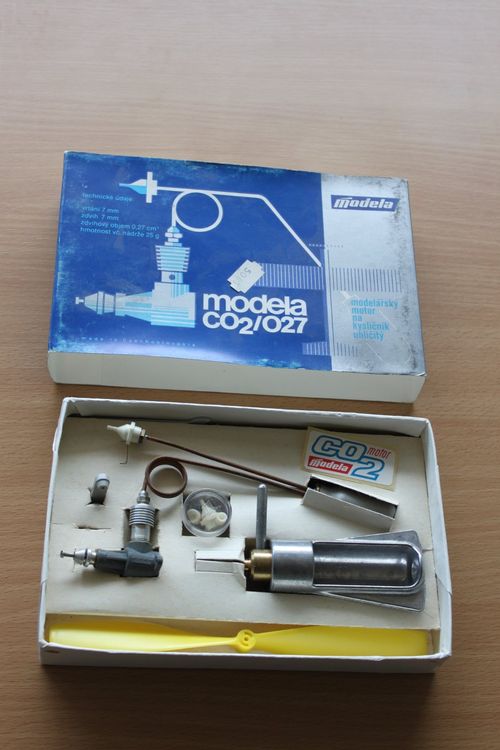 Modellmotor Modela CO2 / 027 (Neu und originalverpackt) in Grosswangen ...