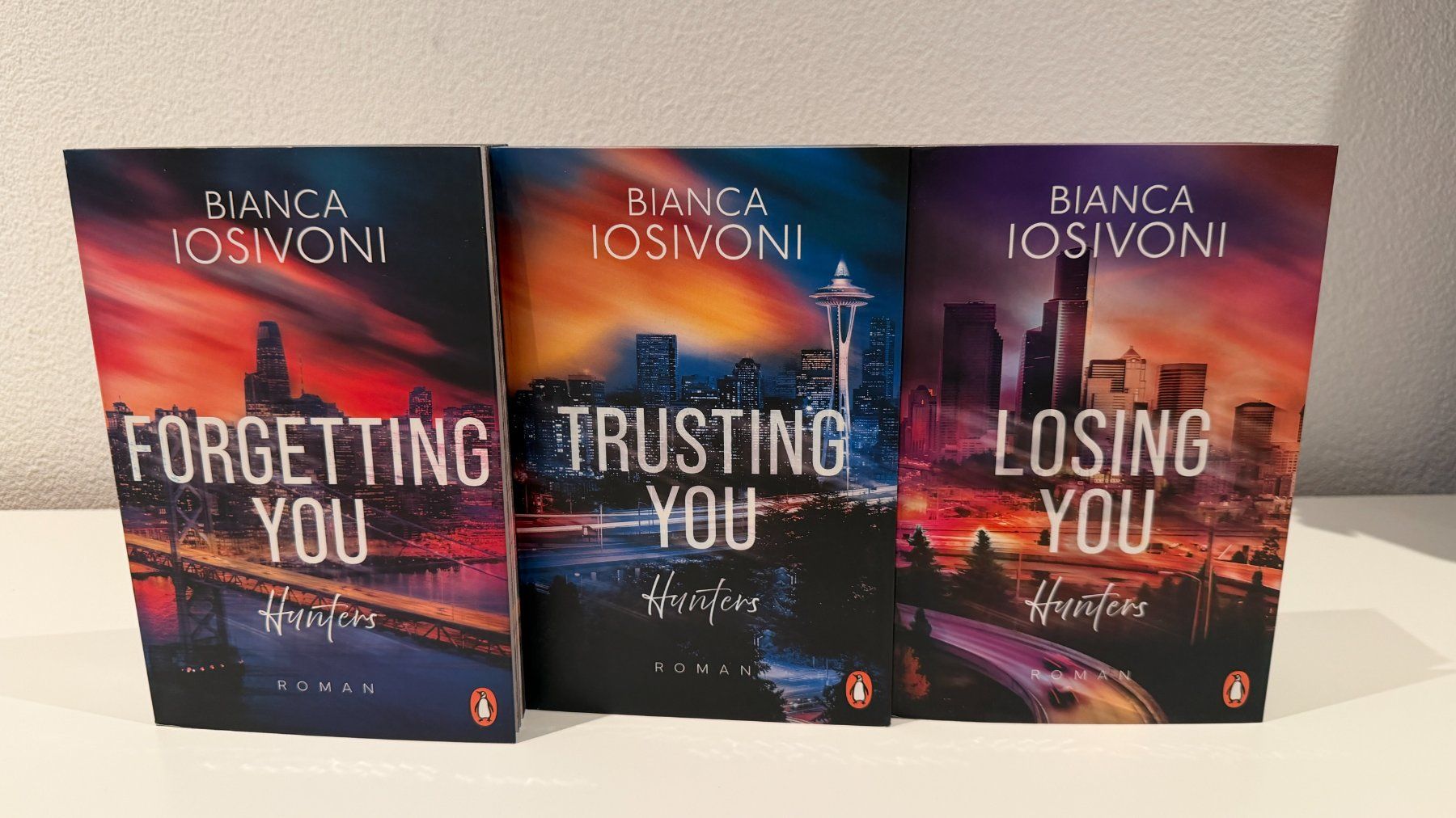 Livres: Hunters-Reihe - Bianca Iosivoni – Neuf (Voir description) à Romanshorn par darinaah