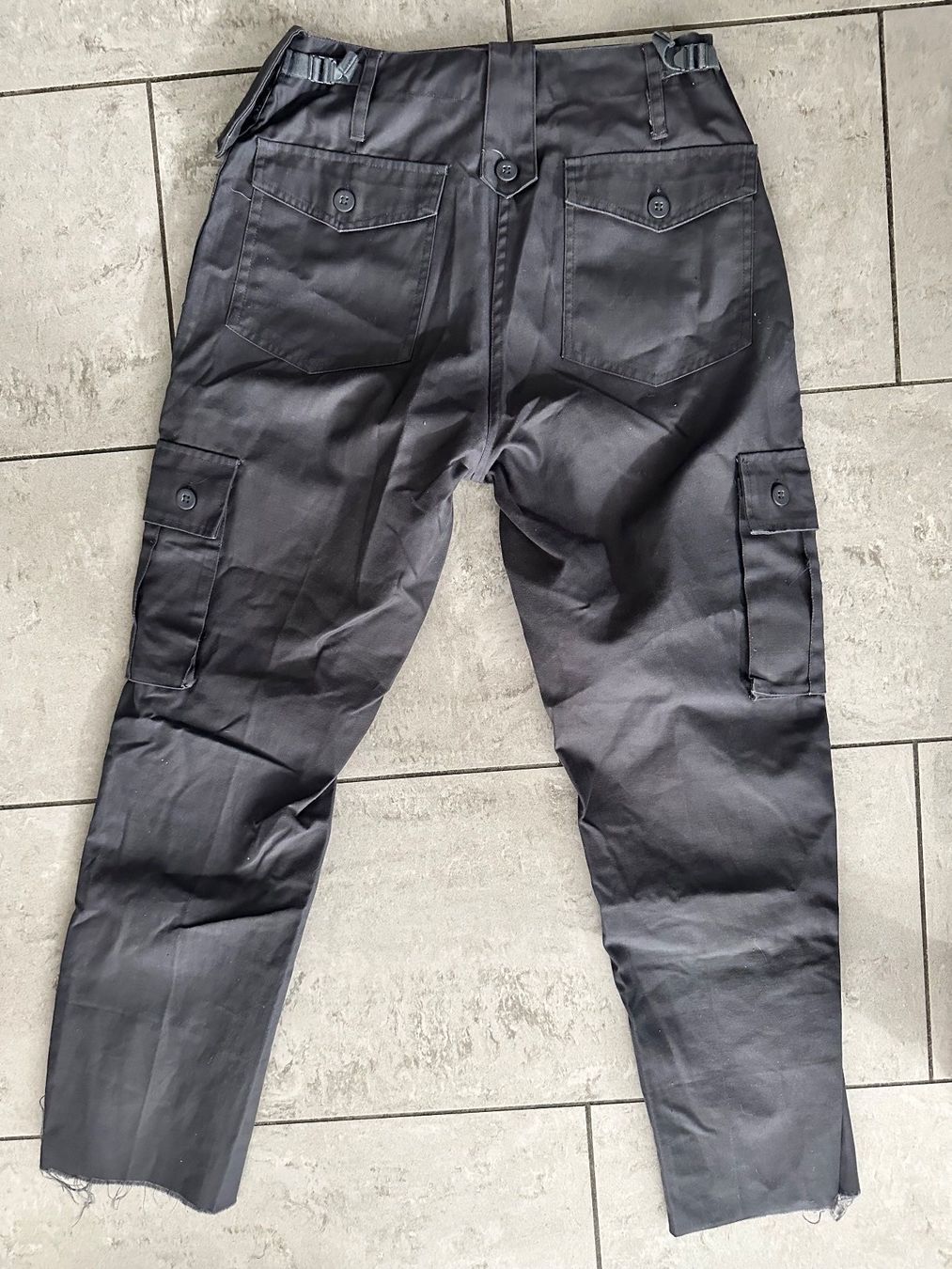 Urban Outfitters Pantaloni: Cargohose grau Urban Outfitters Gr. 38 – Usato da Bolligen venduto da chaetzli1133 1