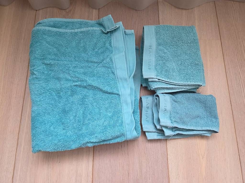 Teli da bagno: 6-teiliges Handtuchset _Aquamarin – Usato da Ennetbürgen venduto da Riwemogmbh 1
