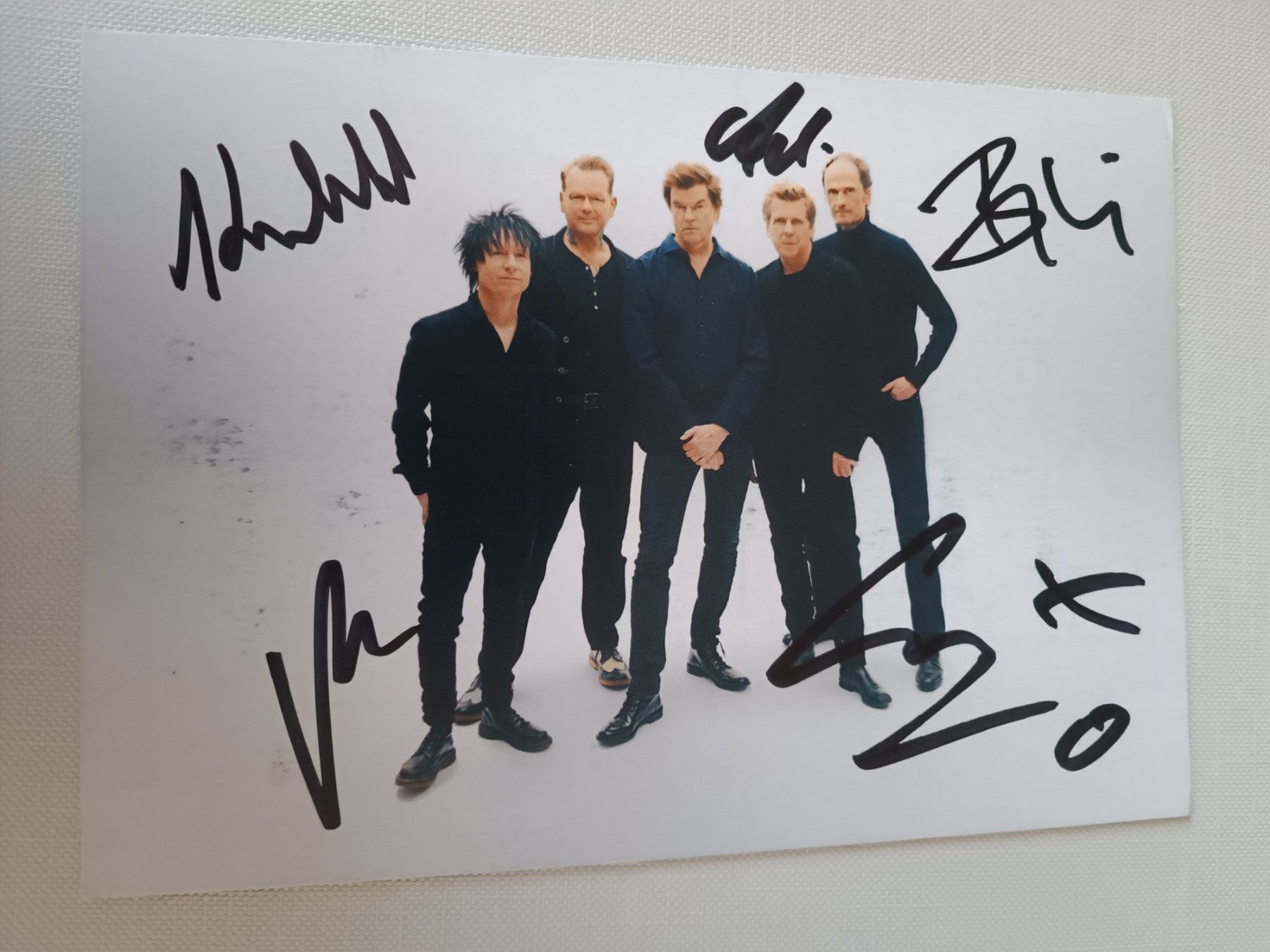 Autogramme: Die Toten Hosen - handsignierte Autogrammkarte – Gebraucht aus Menziken von Autogramme