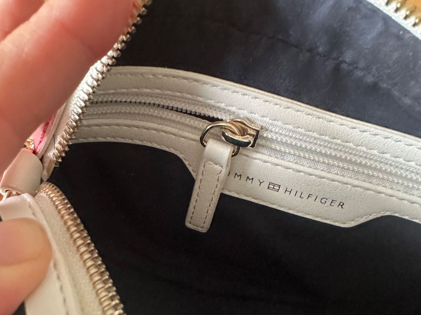Tommy Hilfiger Borse da donna: Tommy Hilfiger Handtasche – Usato da Küsnacht ZH venduto da Dasdoo 3