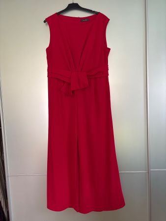 Vera Mont rot Jumpsuit mit Bindegürtel, Grösse 46, neuwertig